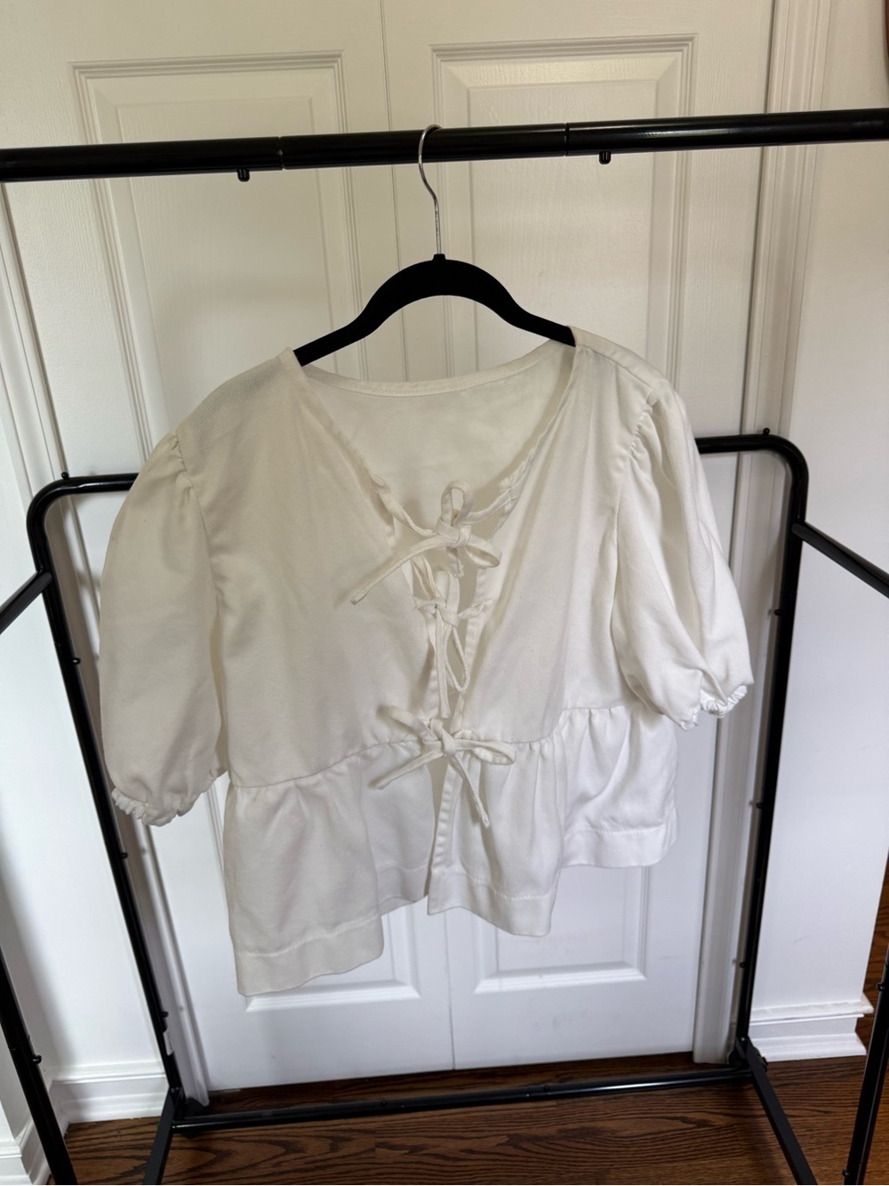 Denim Women's Cream Tie-Front Puff Sleeve Top
